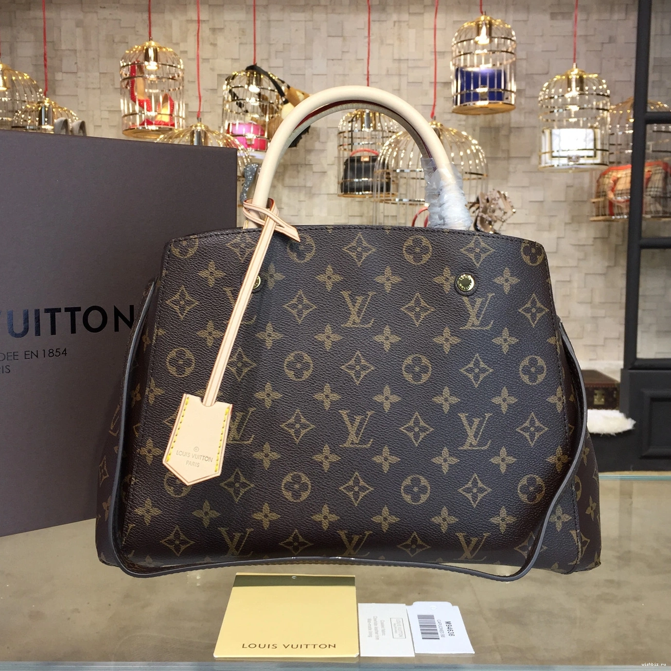 WIS MONTAIGNE VUITTON MM LOUIS 0810